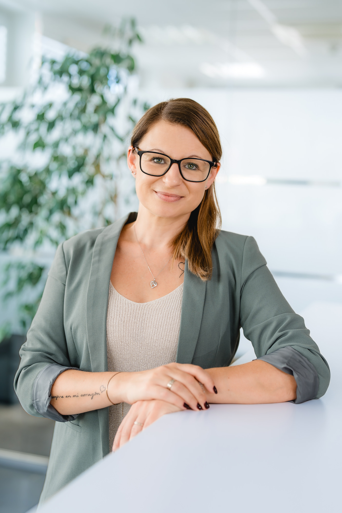 Daniela Raschun, Front Office und Verkauf Wild Hi-Precision GmbH